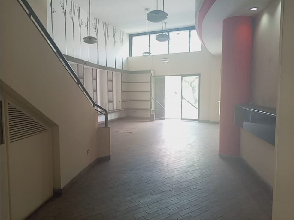 La Kennedy, Local Comercial en Renta, 145m2, 2 Ambientes — foto 6