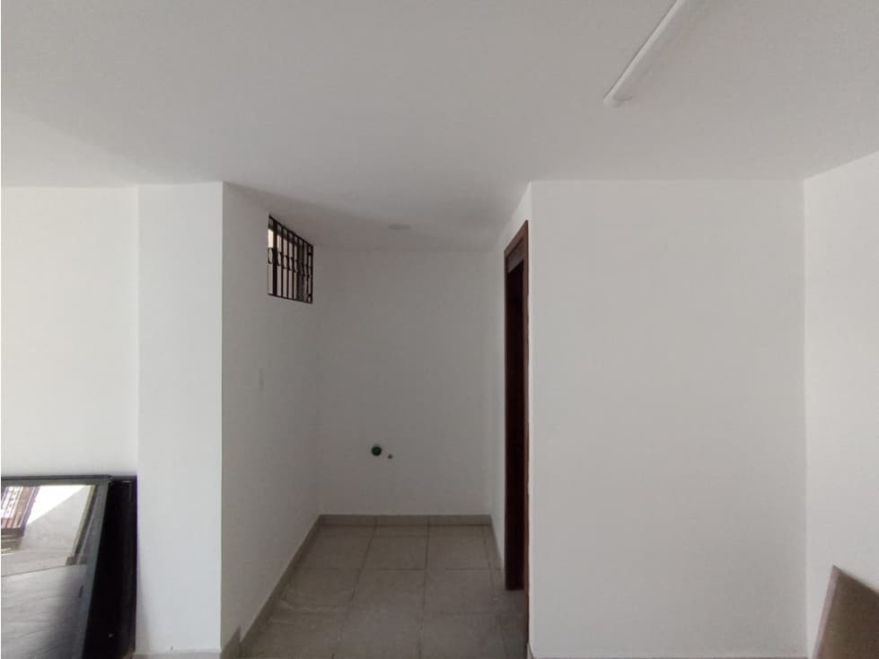 El Inca, Local Comercial en Renta, 57m2, 1 Ambiente — foto 5