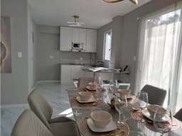 Mitad del Mundo, Hermosa Casa en Venta, 165m2 con terreno