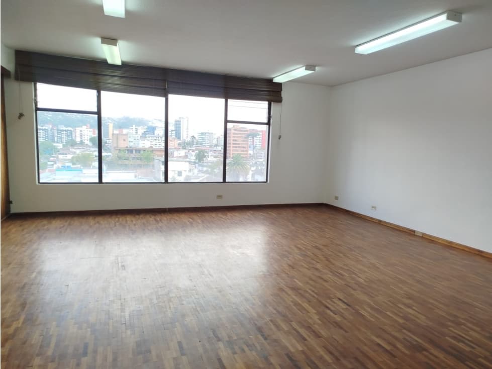 La Mariscal, Oficina en Renta, 80m2 — foto 1