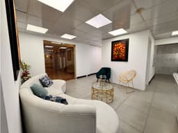 OFICINA AMOBLADA EN RENTA, 150 M2, 12 DE OCTUBRE