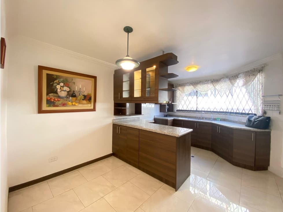 Solca, Casa en Venta, 324m2, 3 Habitaciones — foto 6