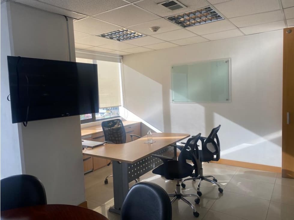 Av. Amazonas, Oficina en Venta, 650m2 , 3 Ambientes — foto 5