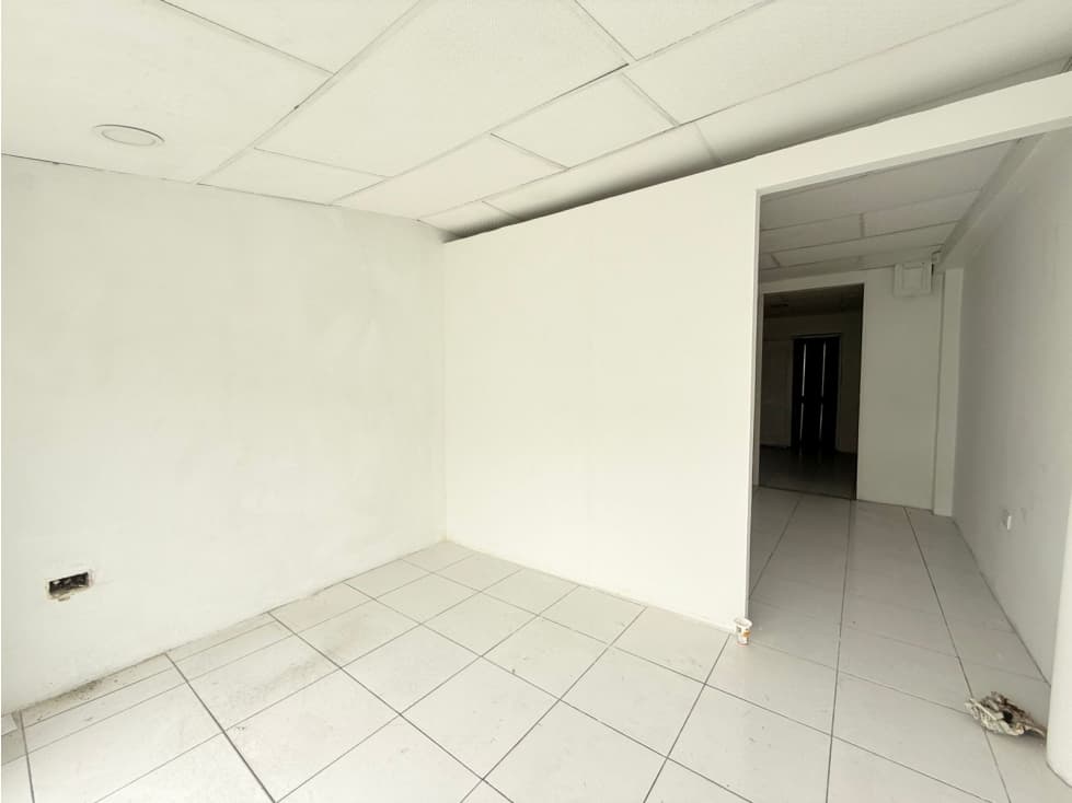 La Alborada, De Oportunidad Local Comercial en Renta, 48m2 — foto 6