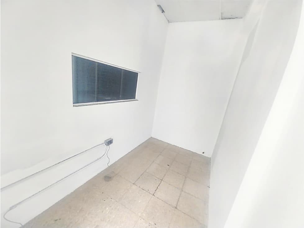 Av. Las Americas, Local Comercial en Renta, 380m2 — foto 6