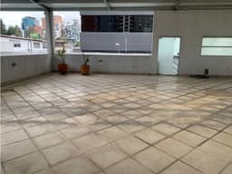 La Carolina, Local Comercial en Piso Alto en Renta, 320m2