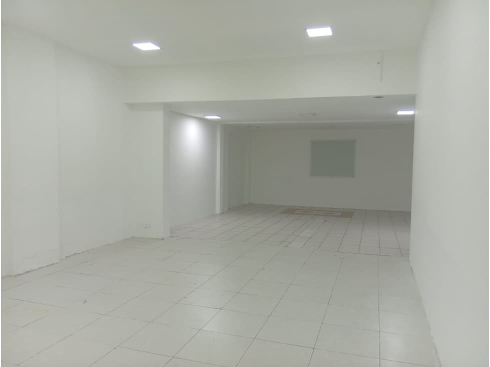 La Orellana, Casa Comercial en Renta, 1.139m2 — foto 4