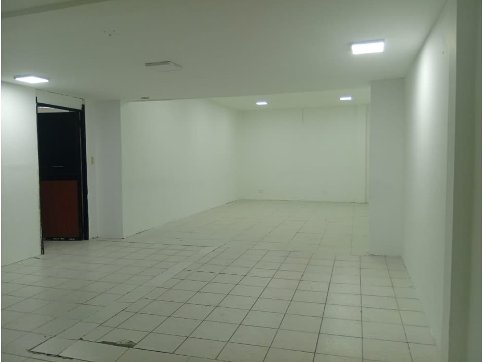 La Orellana, Casa Comercial en Renta, 1.139m2 — foto 5