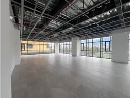 El Batán, Oficina a estrenar en Renta, 494.98m2, 2 Ambientes