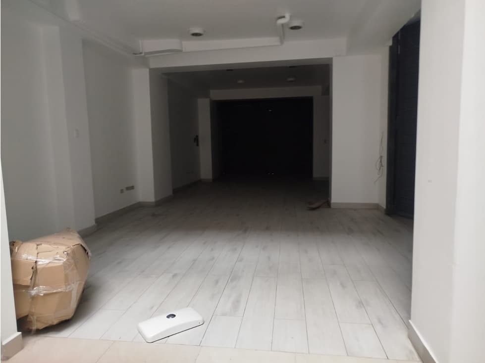 Iñaquito, Edificio Comercial en Venta, 2200m2, 10 Ambientes — foto 6