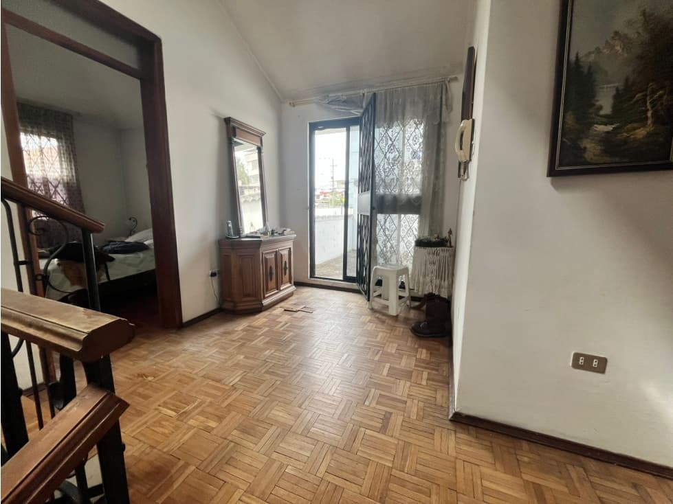 Cotocollao, Casa en Venta, 195m2, 4 Habitaciones — foto 5