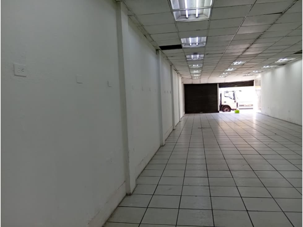 Villaflora, Local Comercial en Renta, 150m2 — foto 6