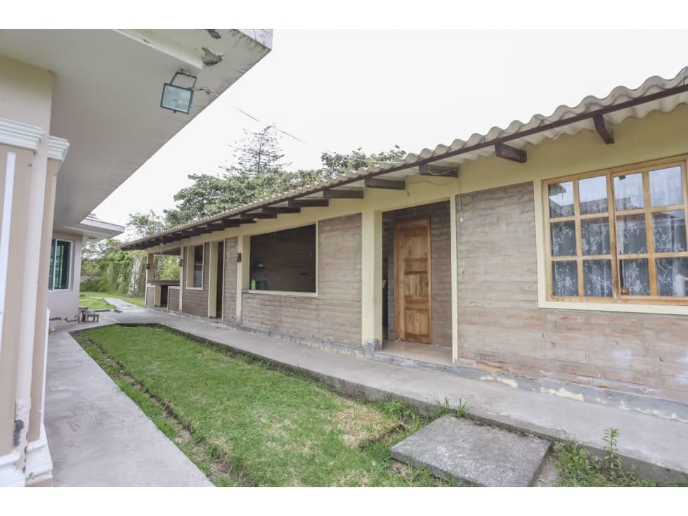 Atuntaqui, Casa en Venta, 706.46m2 — foto 6