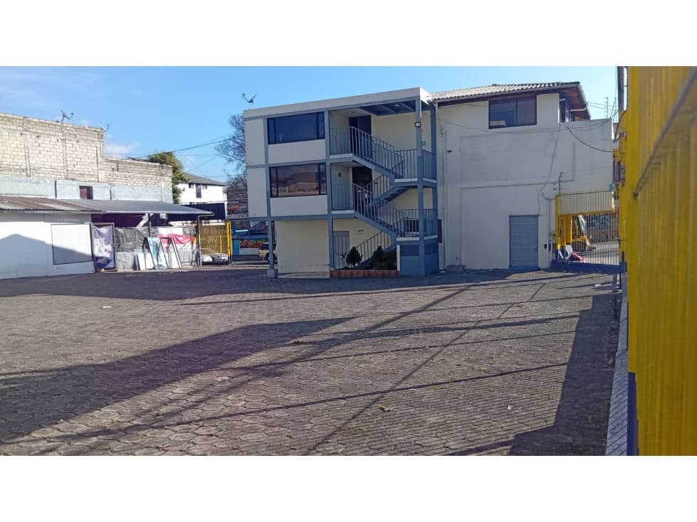 Solanda, Galpón en Renta, 400m2 1000 m2 terreno — foto 1