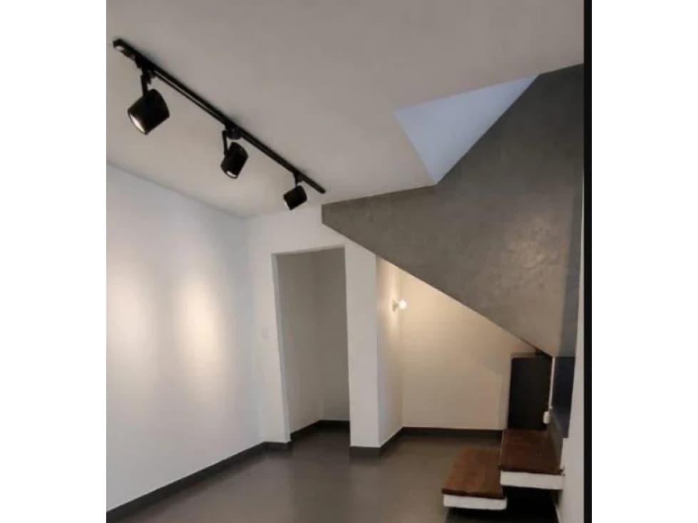 Jipijapa, Local comercial en Renta, 136M2 — foto 5