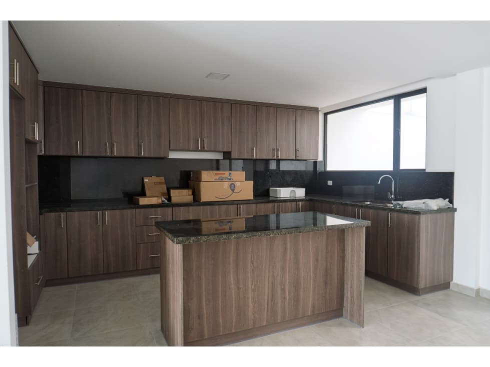 La Pampa, Casa en Venta, 150m2, 3 Habitaciones — foto 2