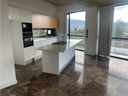 Tumbaco, Penthouse en Venta, 254 m2, 3 Habitaciones