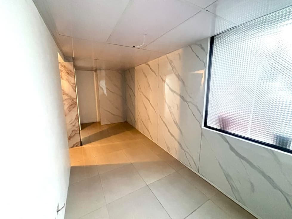 LOCAL COMERCIAL, REAL AUDIENCIA 110M2 — foto 6