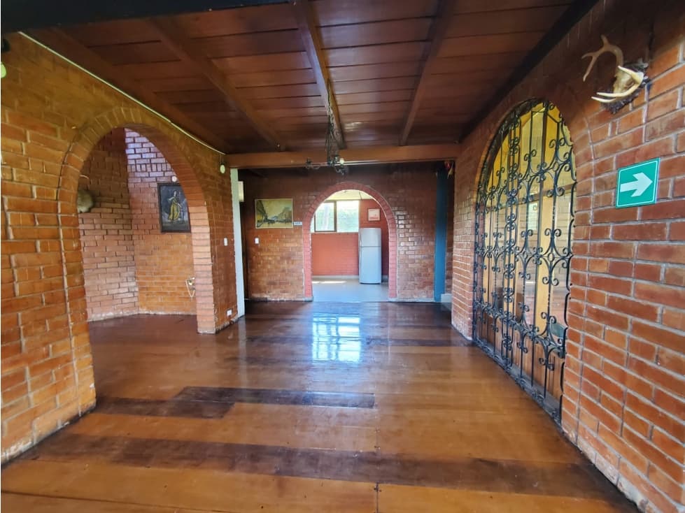 Puembo, Local Comercial en Renta, 400m2 — foto 2