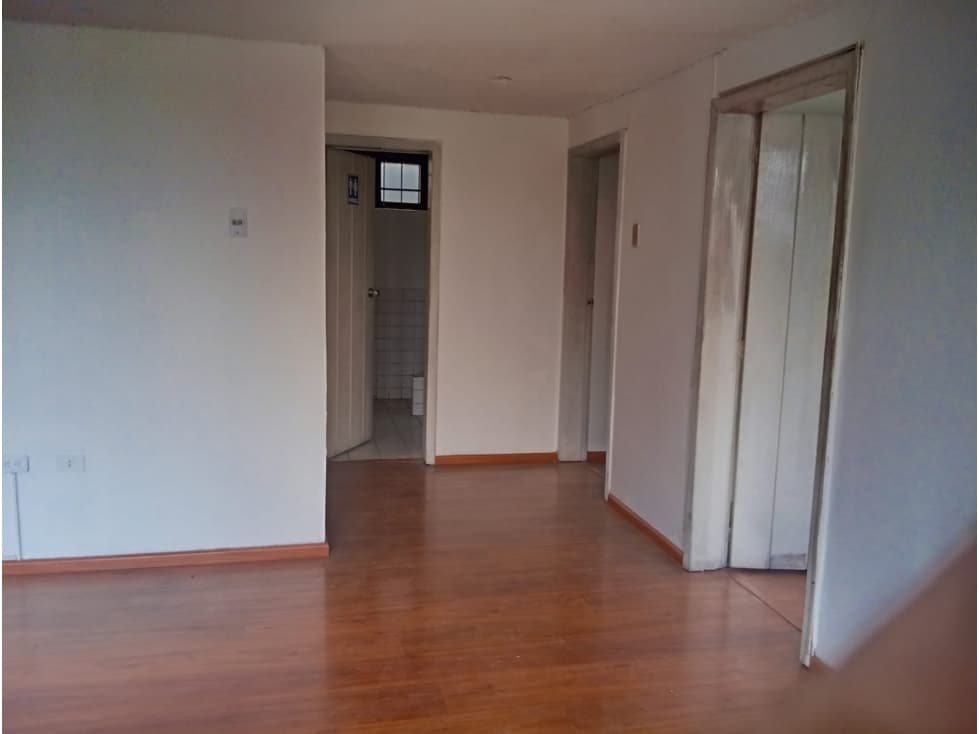Rumipamba, Oficina en Renta, 120m2 — foto 2