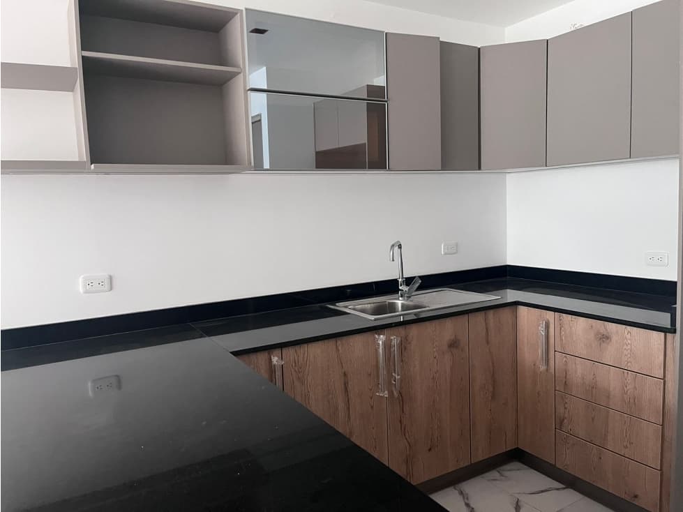 Granda Centeno, Departamento en Venta, 178m2, 3 Habitaciones — foto 2