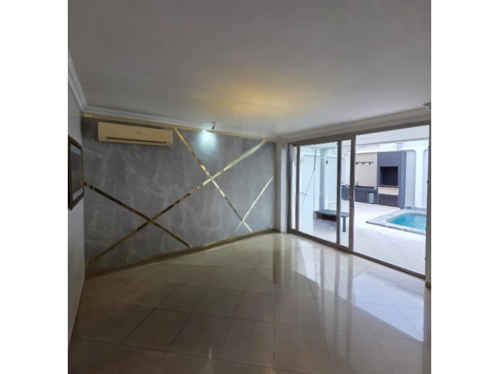 Via La Costa, Hermosa Casa en Venta, 240m2 — foto 1