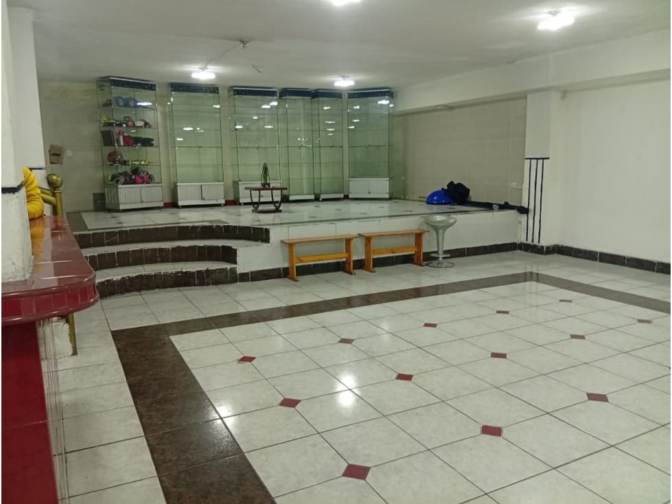 Villaflora, Local Comercial en Renta, 250m2 — foto 5