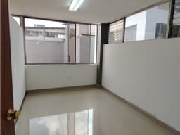 12 De Octubre, Oficina en Renta, 60m2