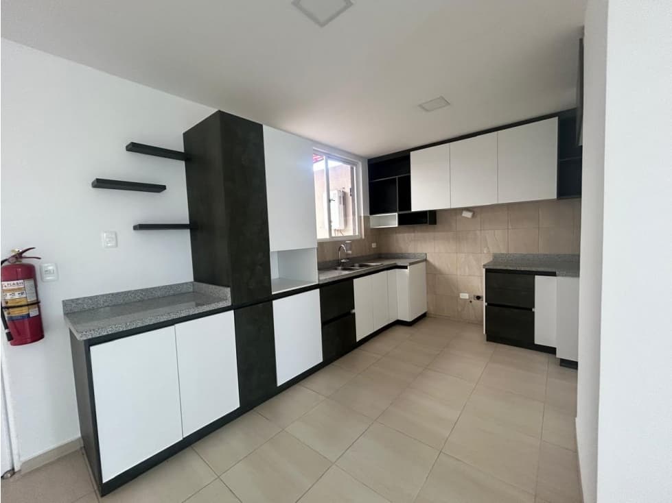 Calderón, Hermosa Casa en Venta, 246m2 — foto 5