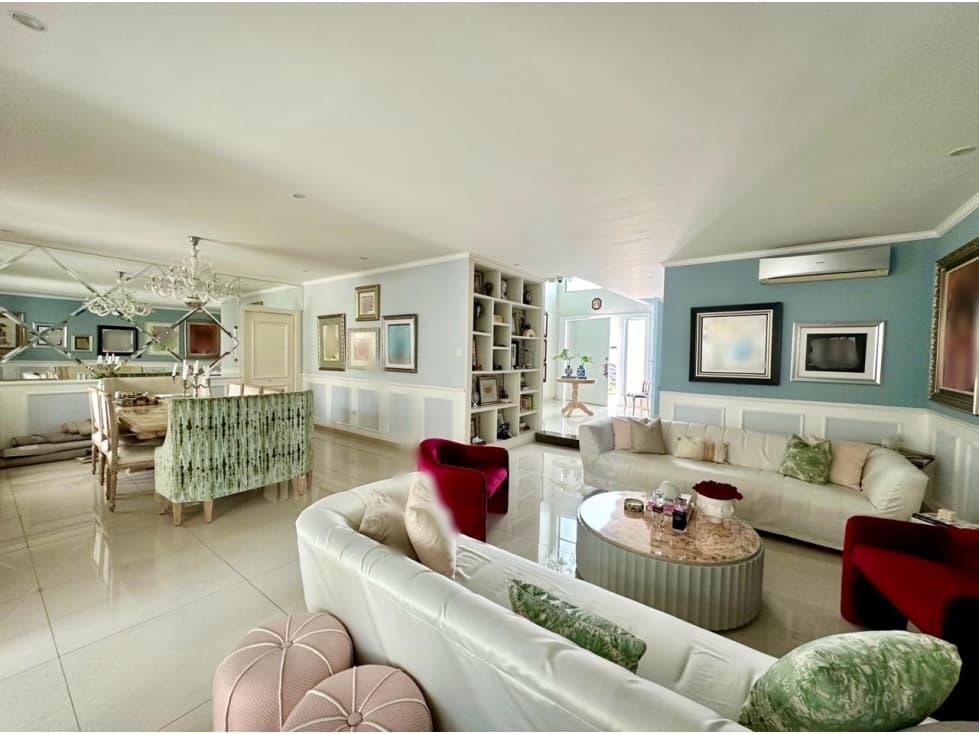 LINDA CASA REMODELADA - CEIBOS — foto 5