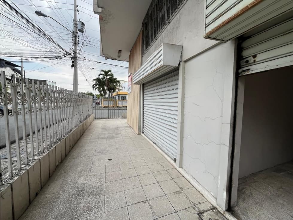 Edificio esquinero de venta en el centro de Guayaquil — foto 3