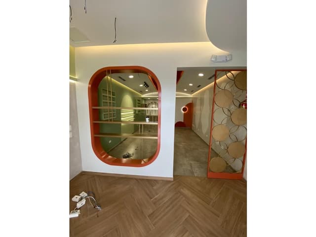 Vendo local comercial en Vizcaya Plaza Sambrondon