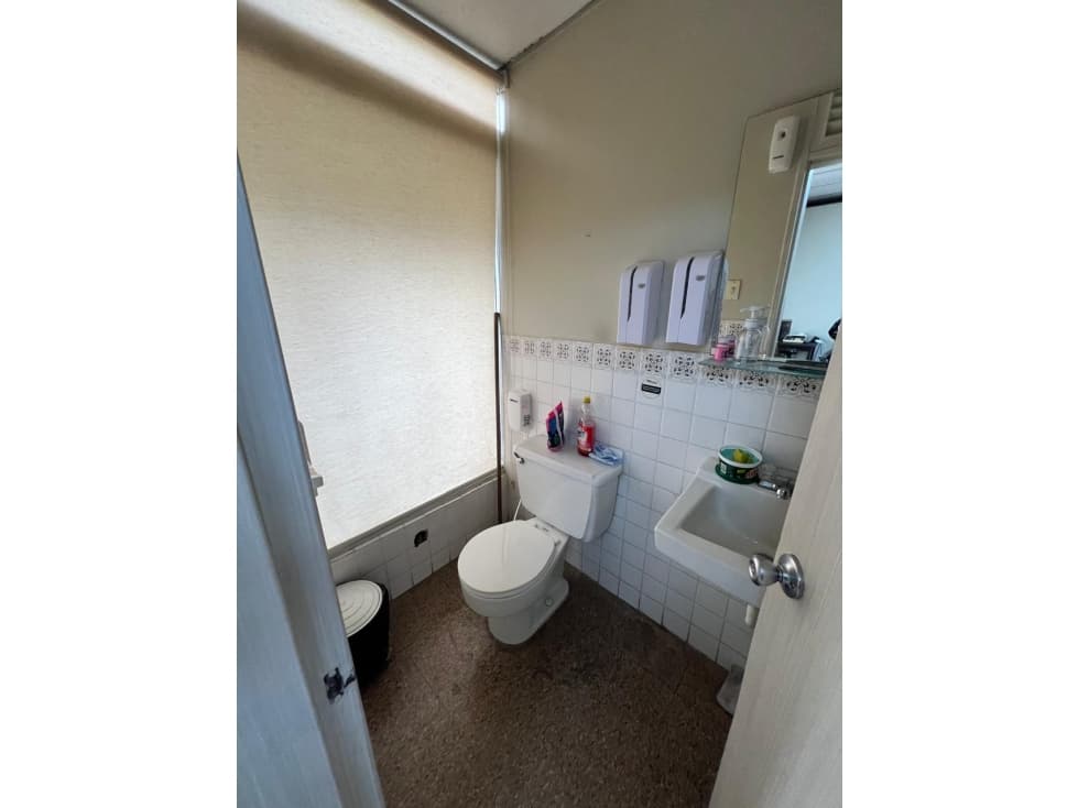 vendo oficina comercial en el centro de Guayaquil — foto 4