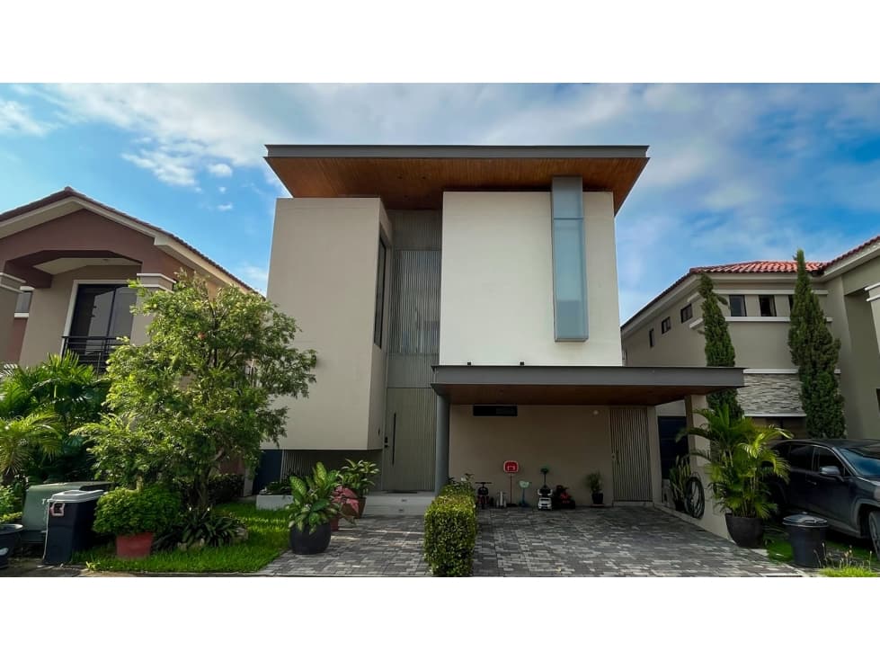 EN VENTA CASA CIUDAD CELESTE, LA ARBOLEDA (Jkcal) — foto 3