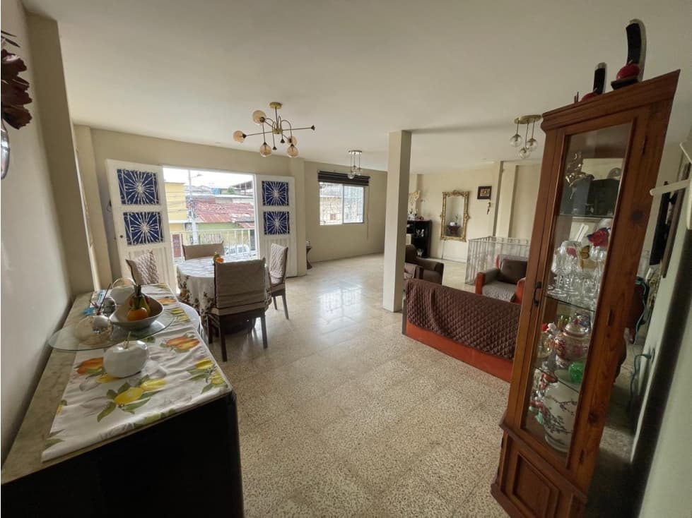 VENTA CASA SUROESTE, SECTOR PORTETE (FRANMO) — foto 2