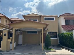 SE VENDE CASA VIA A LA COSTA KM. 14.5 URB. VIA AL SOL (MARMIR)
