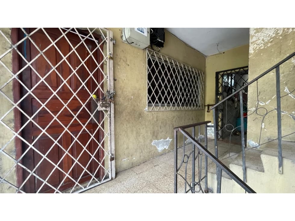 VENTA EDIFICIO CENTRO DE GUAYAQUIL, 10 DE AGOSTO (FRANMO) — foto 5
