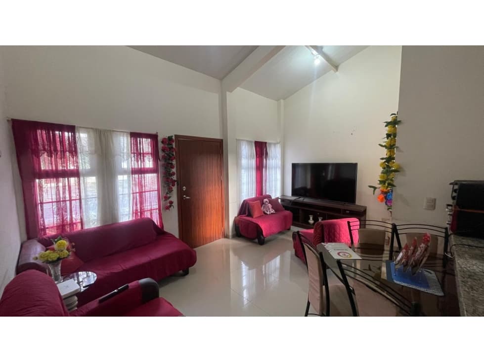VENTA CASA, URBANIZACIÓN LA DELICIA, VÍA A SAMBORONDÓN (FRANMO) — foto 4