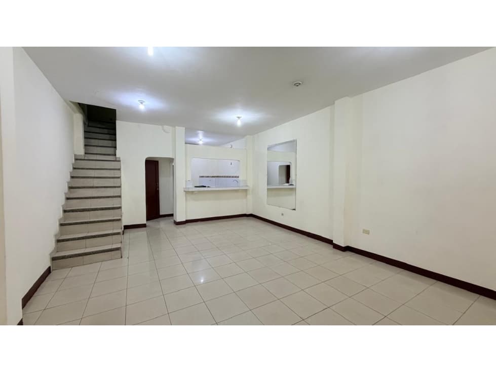 SE VENDE CASA EN EL SUR DE GUAYAQUIL (LILILO) — foto 2