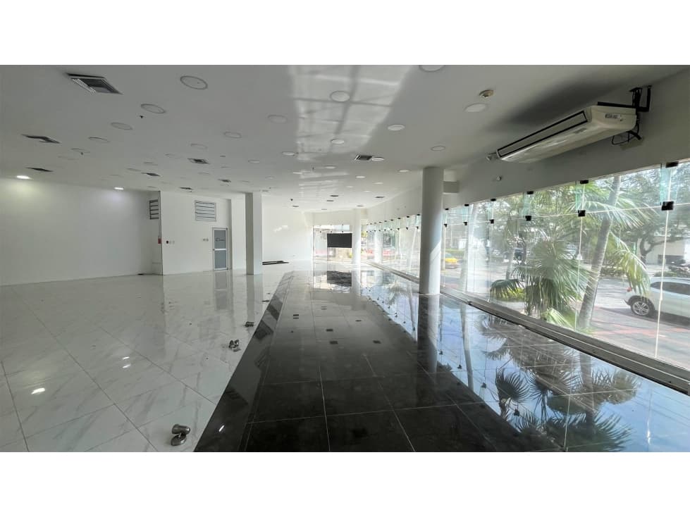 VENTA LOCALES COMERCIALES EN WTC GUAYAQUIL (MONIJ) — foto 5