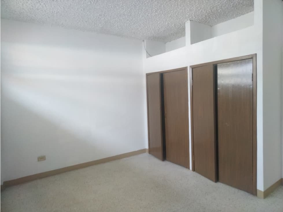 SE VENDE CASA CDLA MORAN VALVERDE, SECTOR IESS (MONIJ) — foto 6