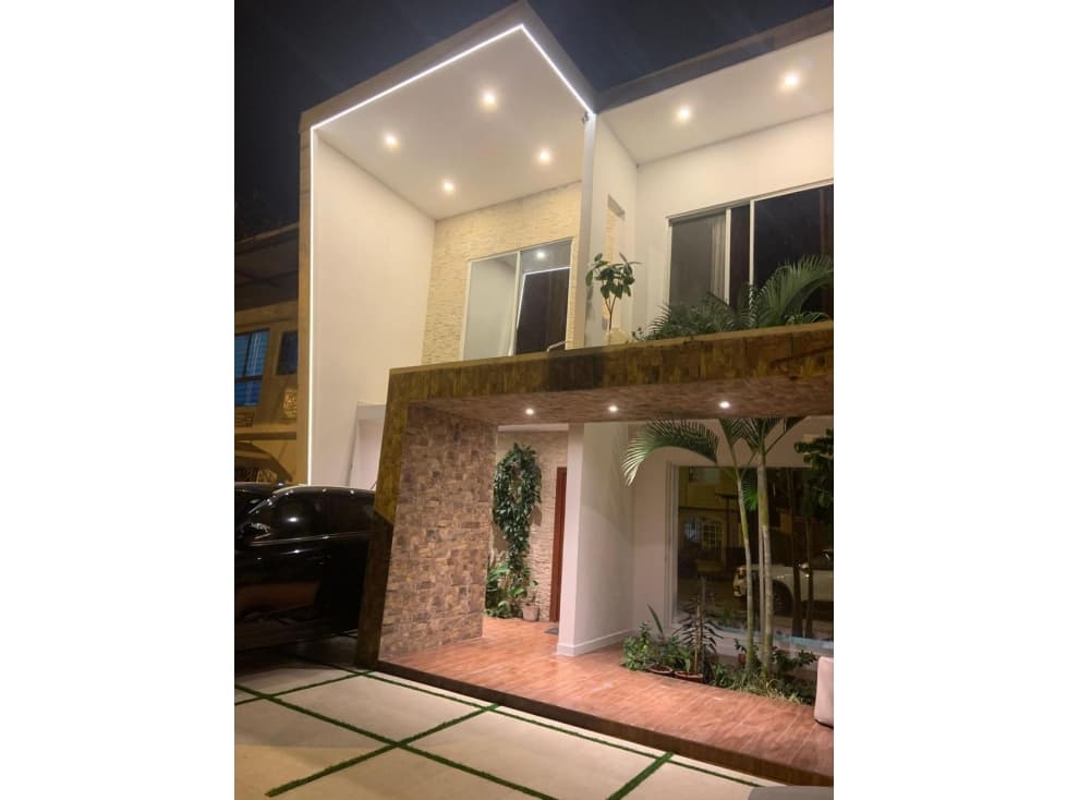 CASA EN VENTA- Cdla. Ximena 4, Babahoyo — foto 2