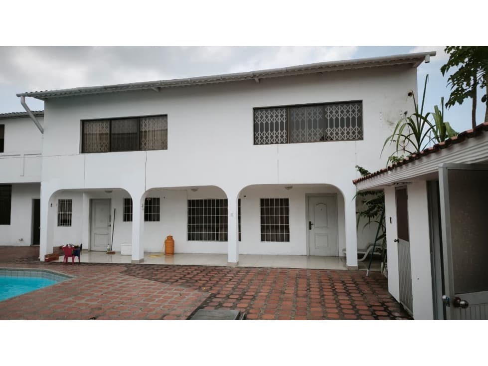 CASA EN VENTA | 900 m², URDESA CENTRAL — foto 4