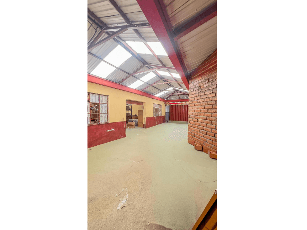 Casa comercial en venta - Sector Chola Cuencana — foto 3