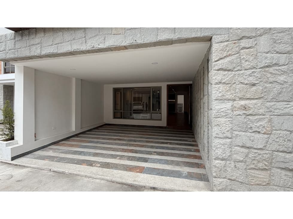 Departamento en venta sector Challuabamba — foto 1