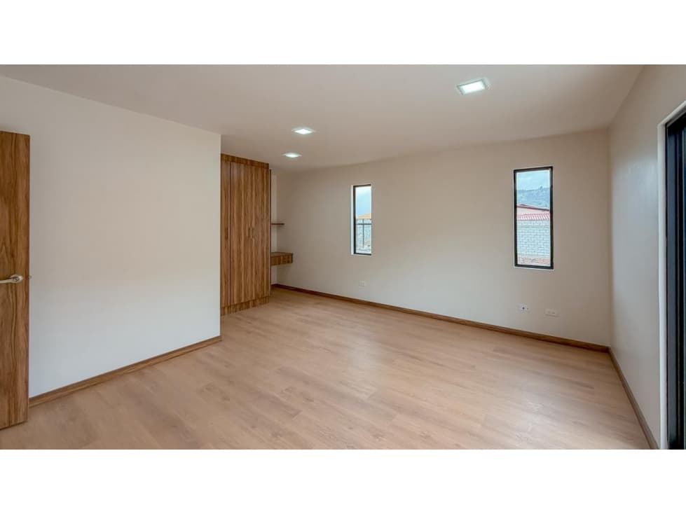 Casa rentera en venta sector Huizhil, Cuenca. — foto 6