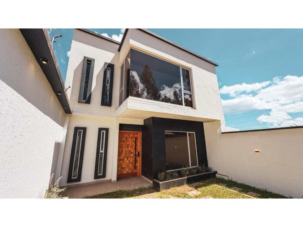 Casa en venta sector el Valle - Chilcapamba — foto 1