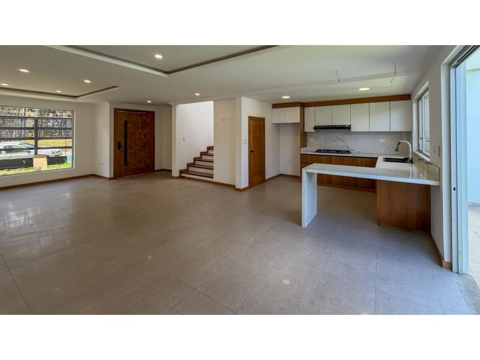 Casa en venta sector el Valle - Chilcapamba — foto 3