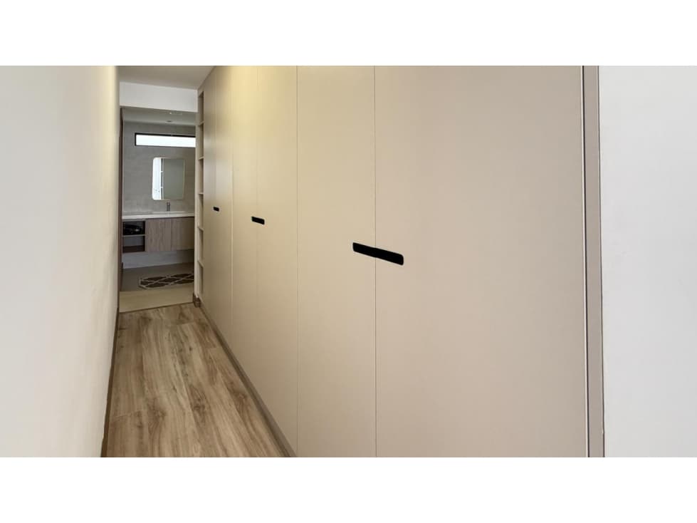 Suite amoblada en venta - Sector Puertas del Sol — foto 3