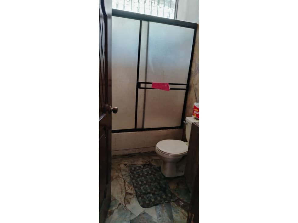 Se vende Casa, Sur de Guayaquil, Cdla Los Almendros — foto 4